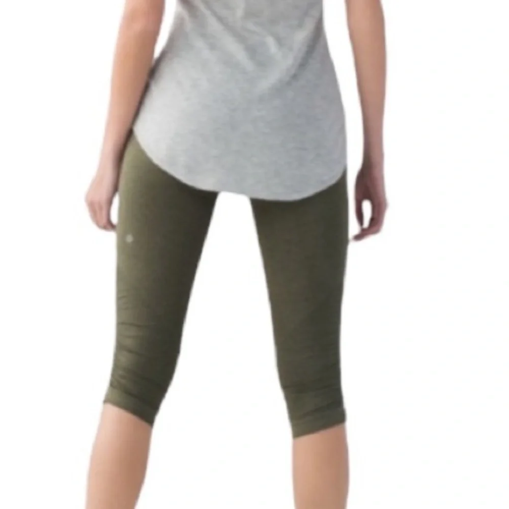 LULULEMON In The Flow Cropped Leggings green women’s size 4 activewear - Picture 13 of 16